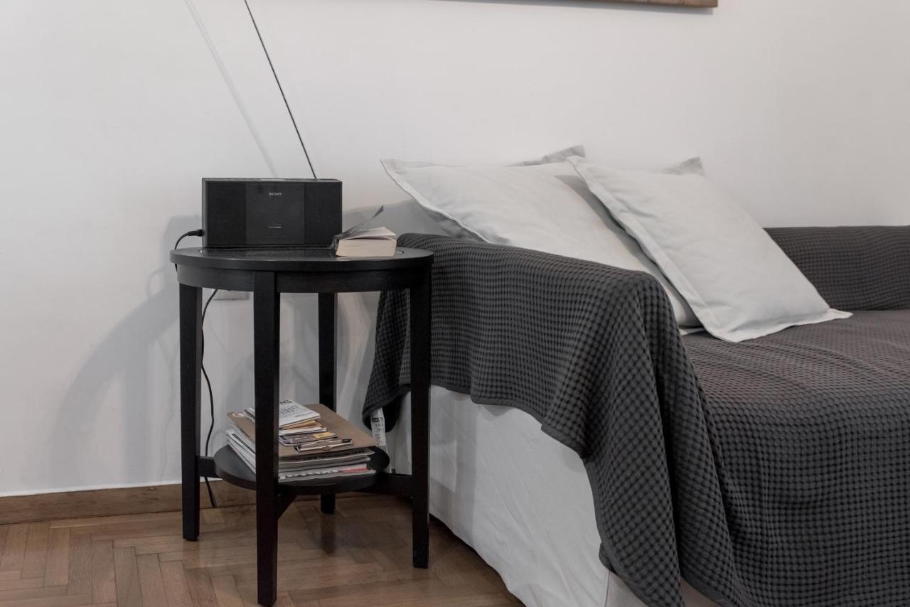 Amazing Apartment 2 Min To Acropolis Athens Exterior photo